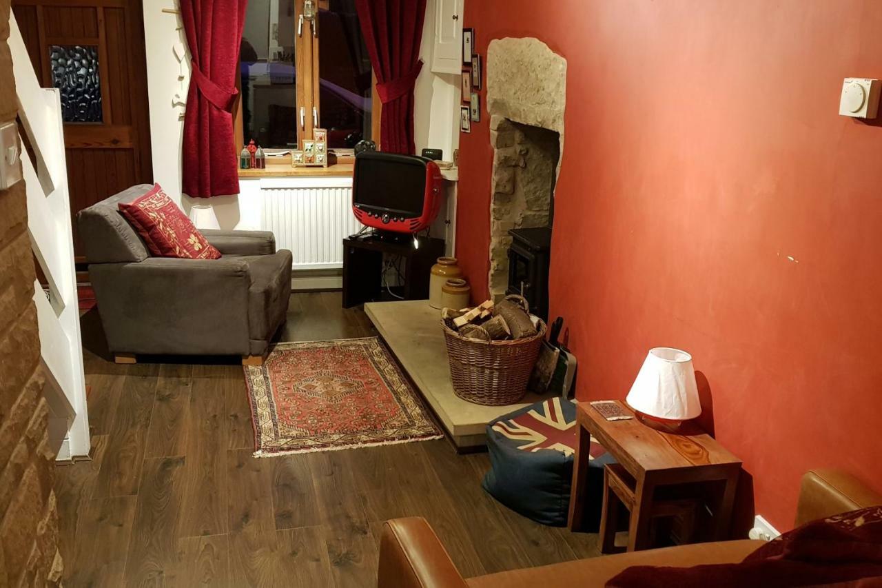 Dove Cottage, Tideswell Extérieur photo