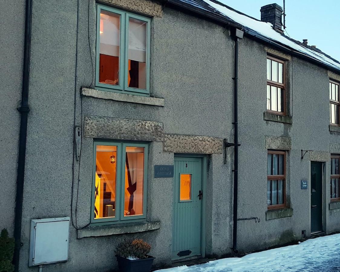 Dove Cottage, Tideswell Extérieur photo
