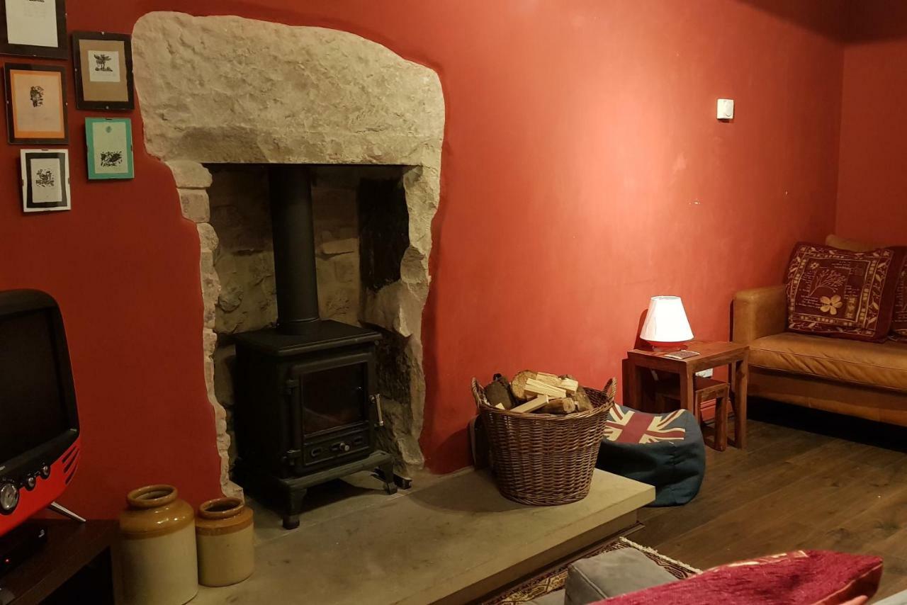 Dove Cottage, Tideswell Extérieur photo